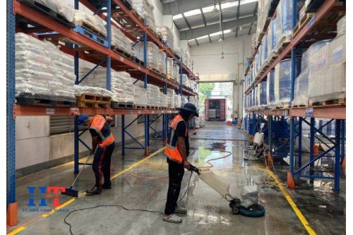 Dịch Vụ Vệ sinh Nhà Xưởng Tại Thủ Thừa Long An
